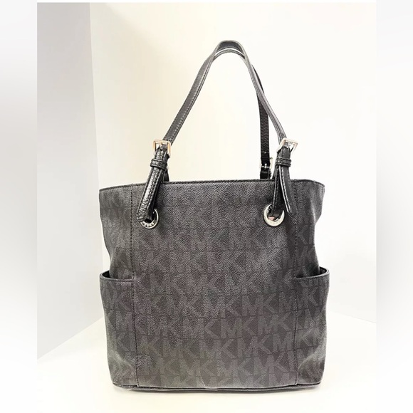 Michael Kors Jet Set Monogram Signature Logo Tote - Black - Picture 2 of 8